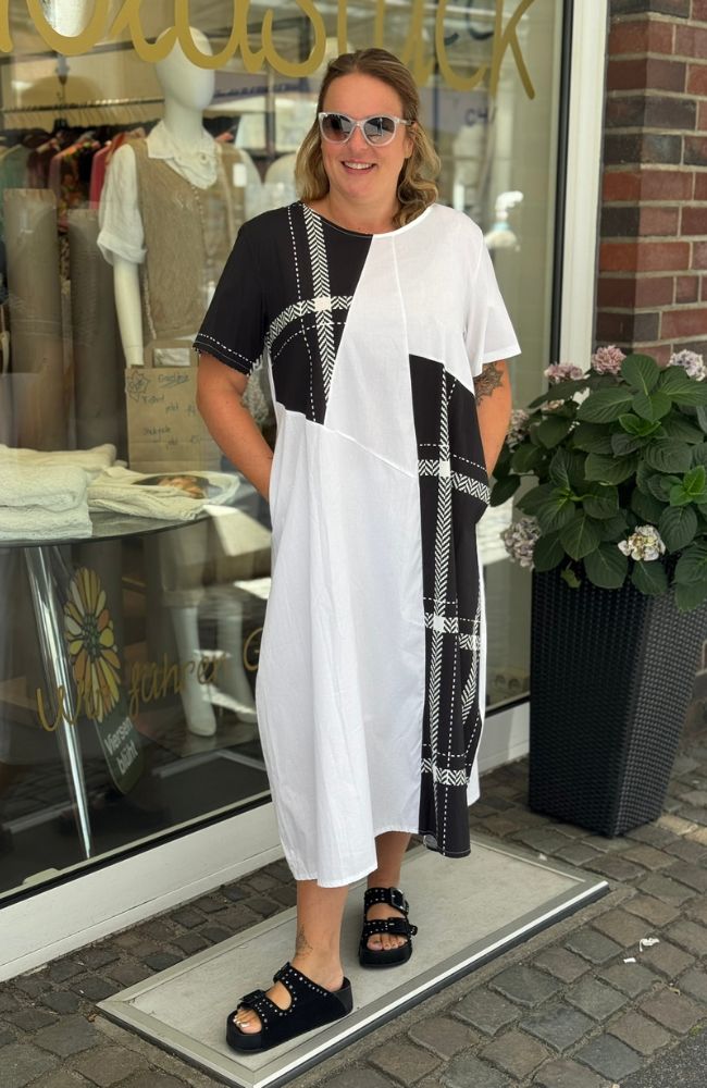 Kleid weiß schwarz